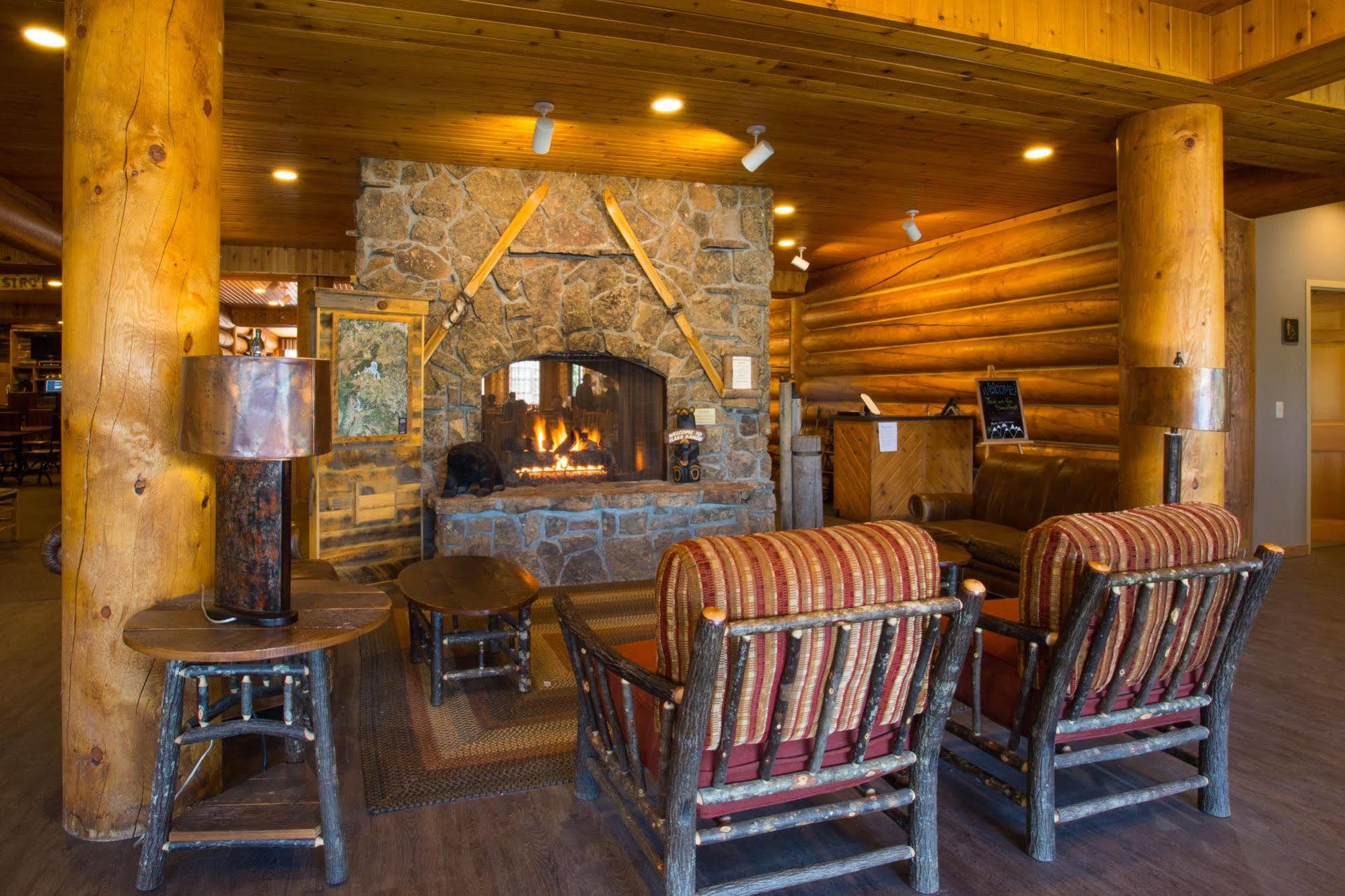 Headwaters Lodge & Cabins At Flagg Ranch Моран Экстерьер фото